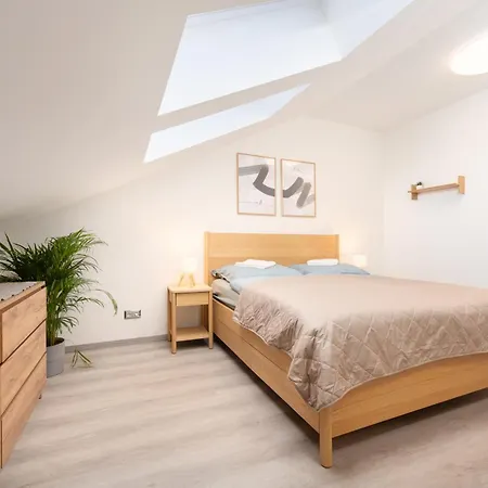 Large In A Quiet Area With Terrace & Free Garage *
